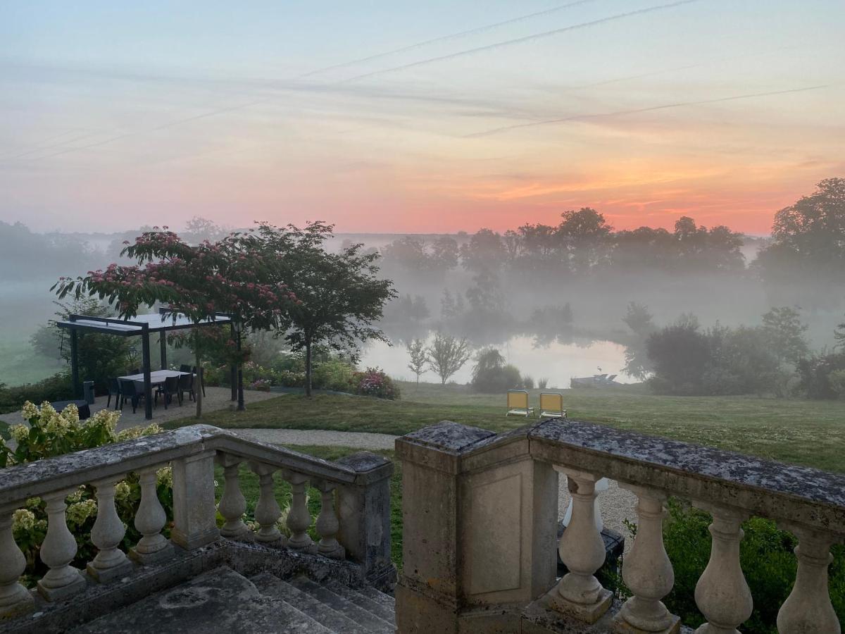 B&B Chateau De Preuil Vallenay Eksteriør bilde